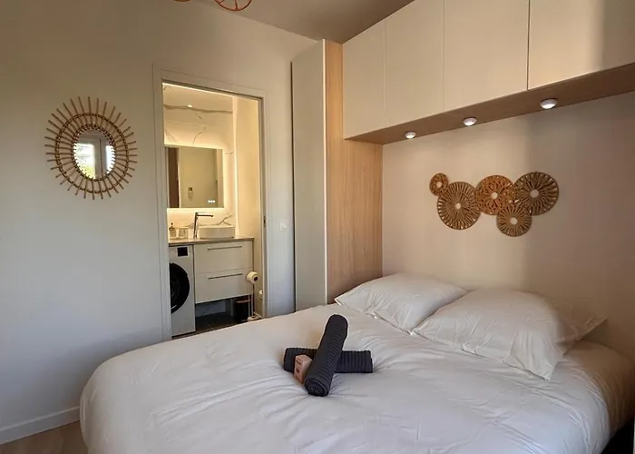 Le Scandinave - Refurbished - Tram Stop * Annemasse